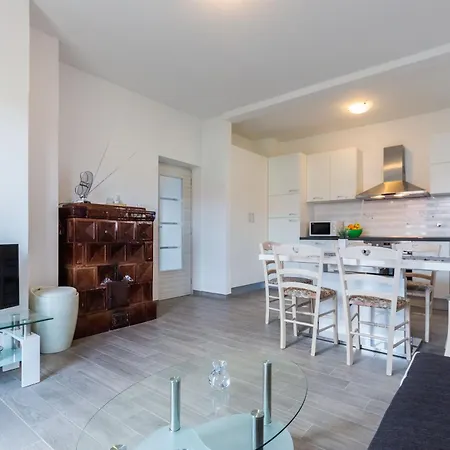 Nikola Free Parking Bbq Zadar