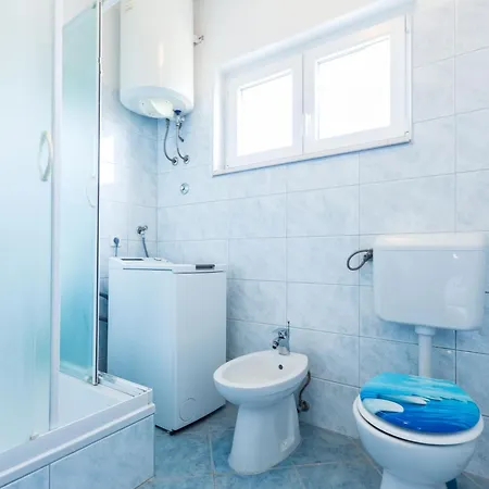 Nikola Free Parking Bbq Apartment *