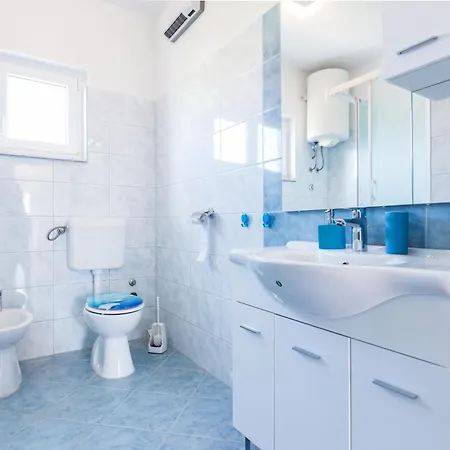 Nikola Free Parking Bbq Apartman Zadar